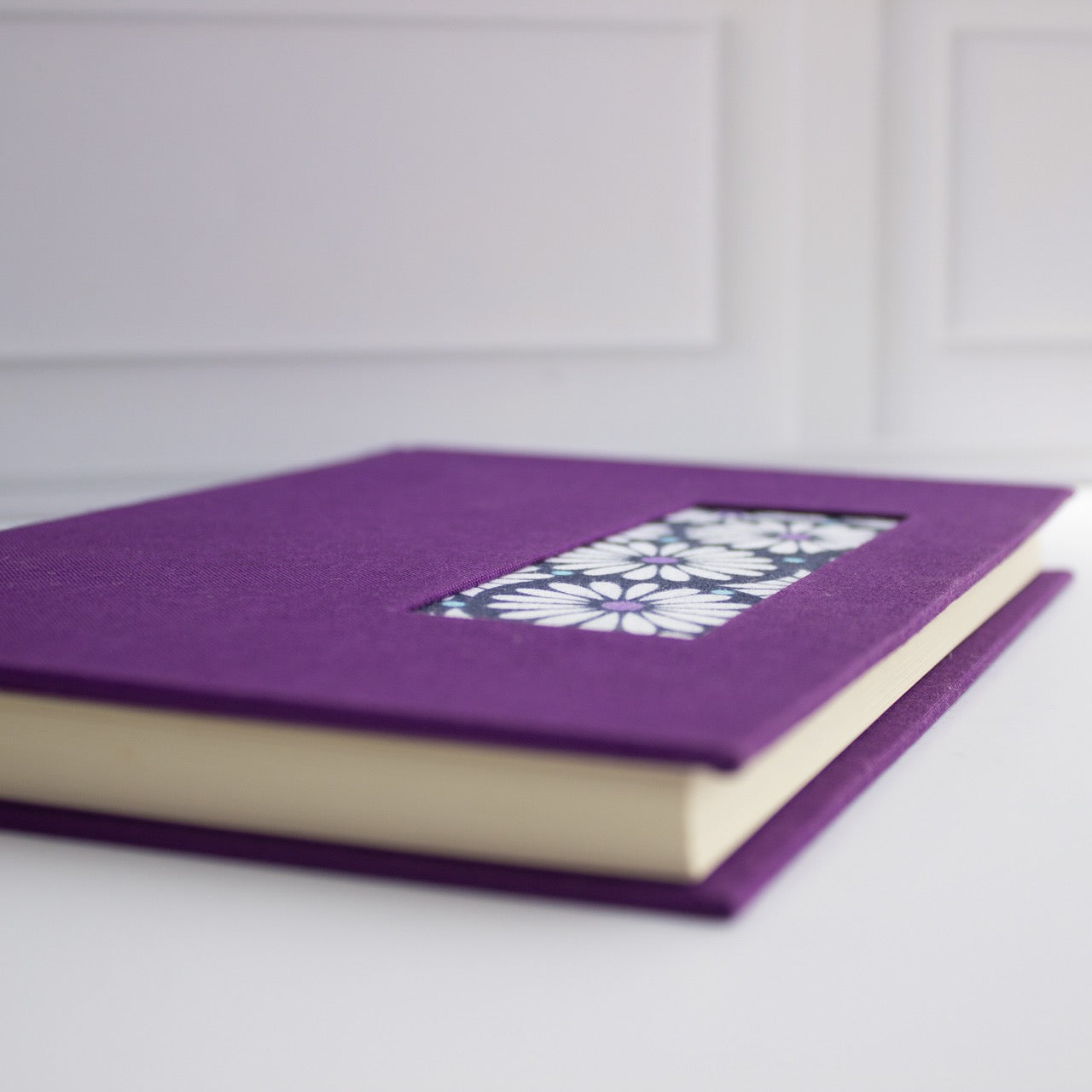 Libreta Artesanal Jardín Morado
