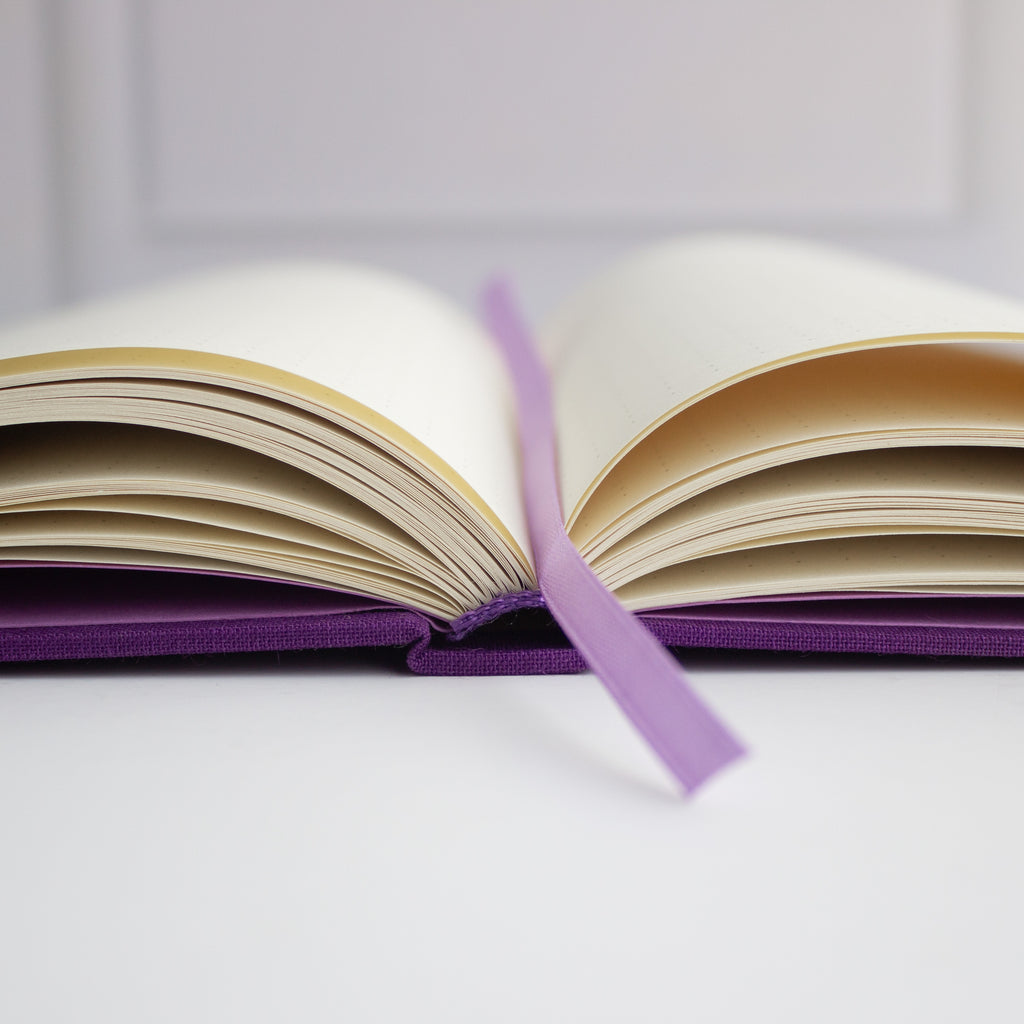 Libreta Artesanal Jardín Morado