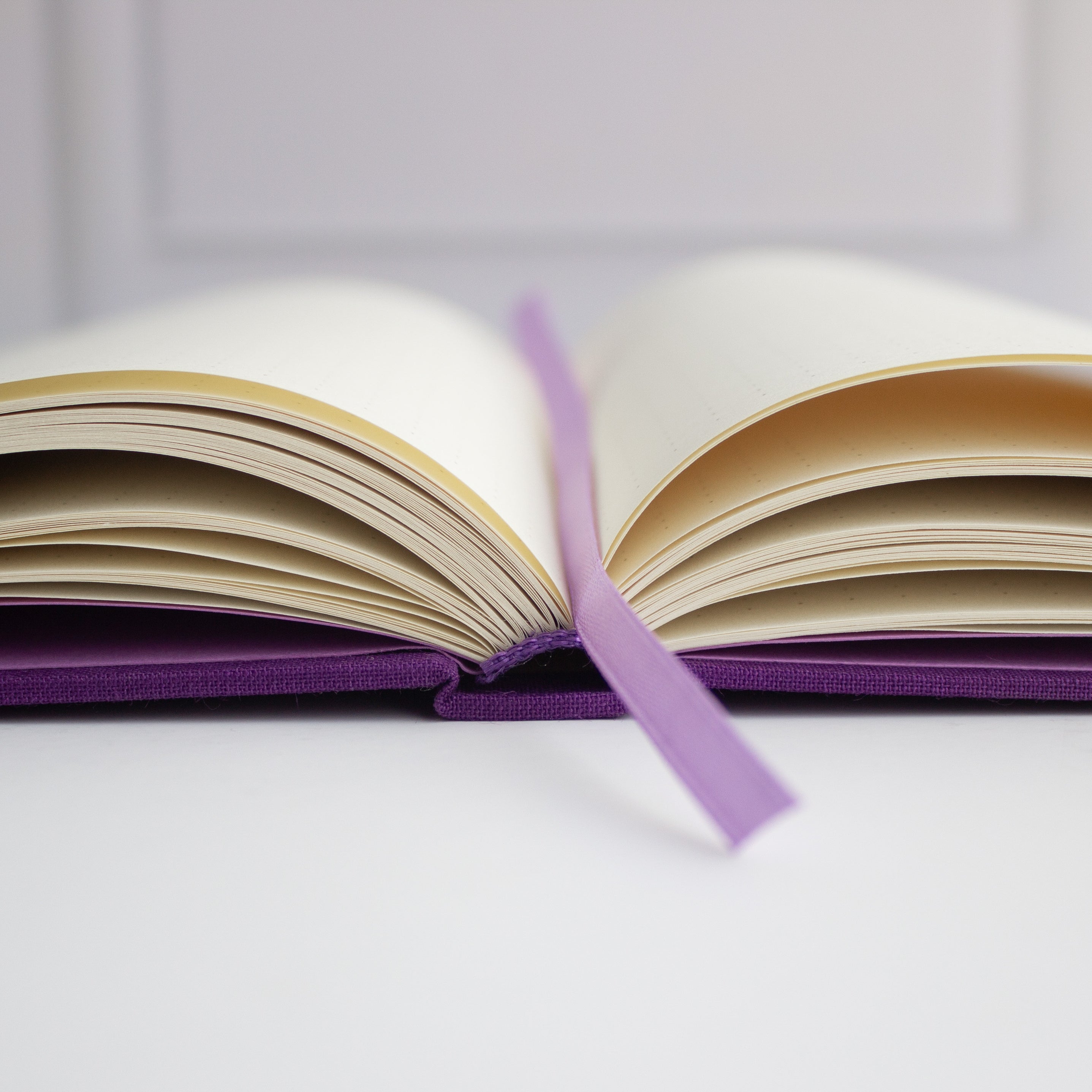 Libreta Artesanal Jardín Morado