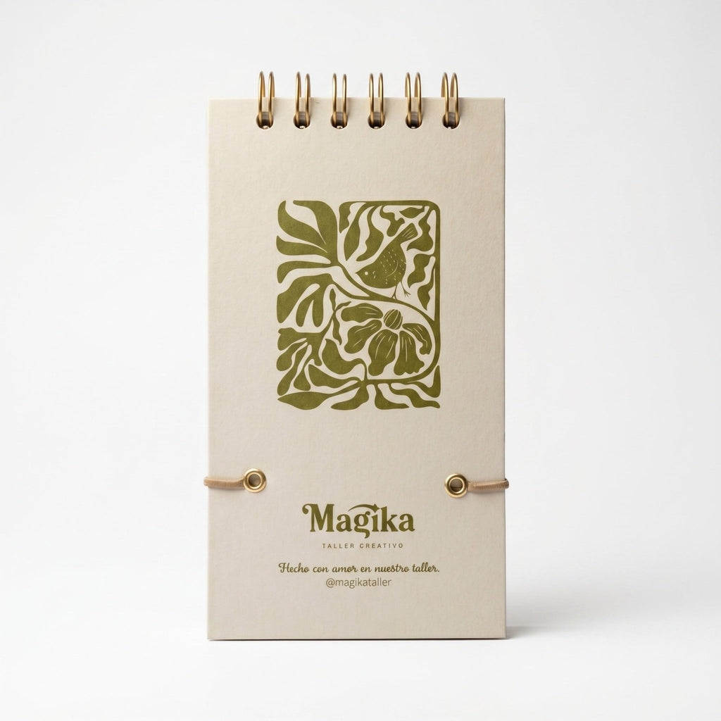 Libreta de notas Trino y Flora vertical con arillo metálico superior, tapa dura mate y elástico